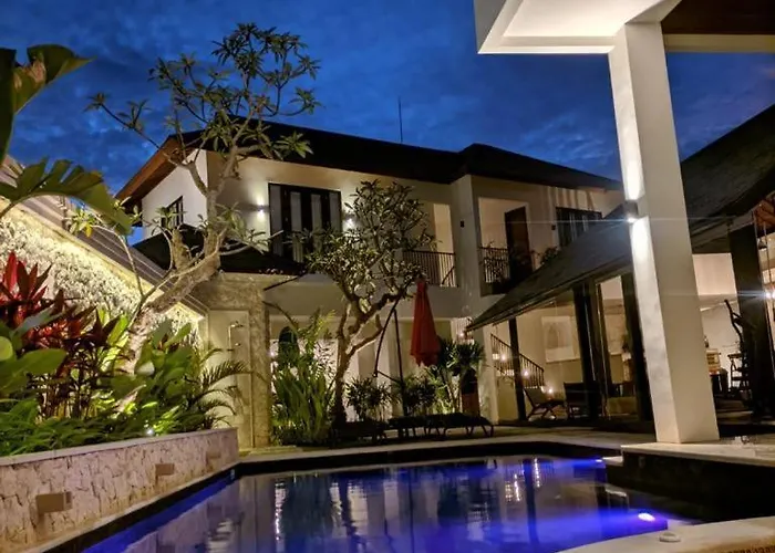 Javine - By Unicorn Bali * Canggu (Bali)