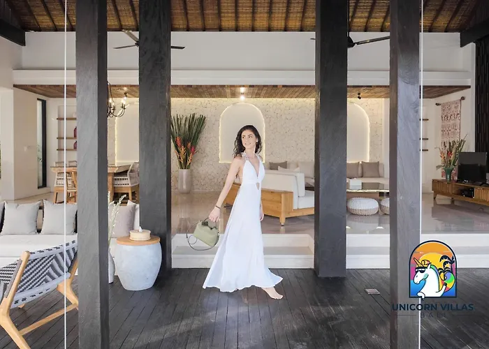 Javine - By Unicorn Bali Canggu (Bali)